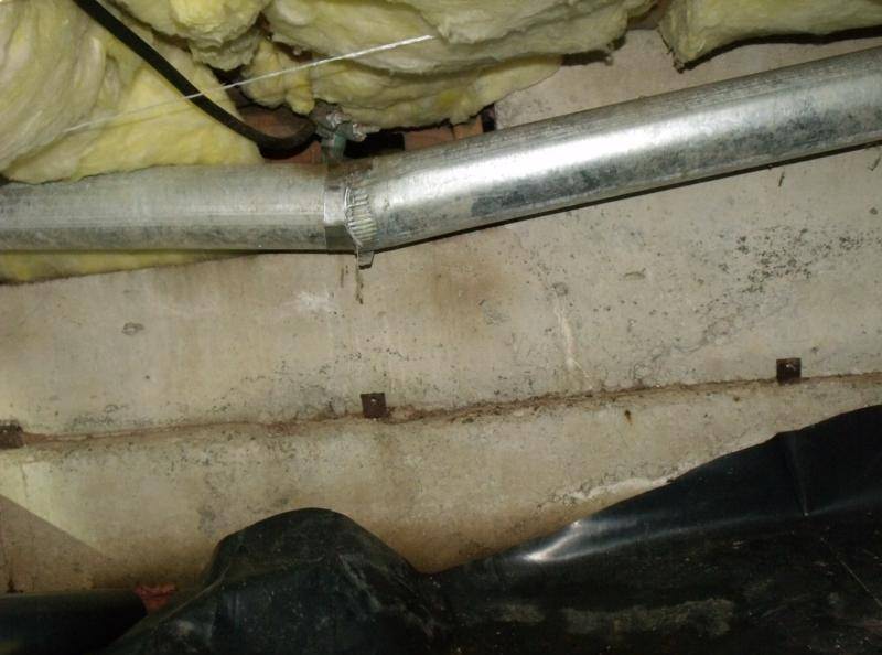 Water leaks out of pipe at low spot